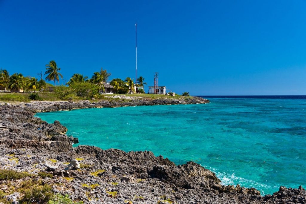 Punta Perdiz with its clear waters and rocky shoreline