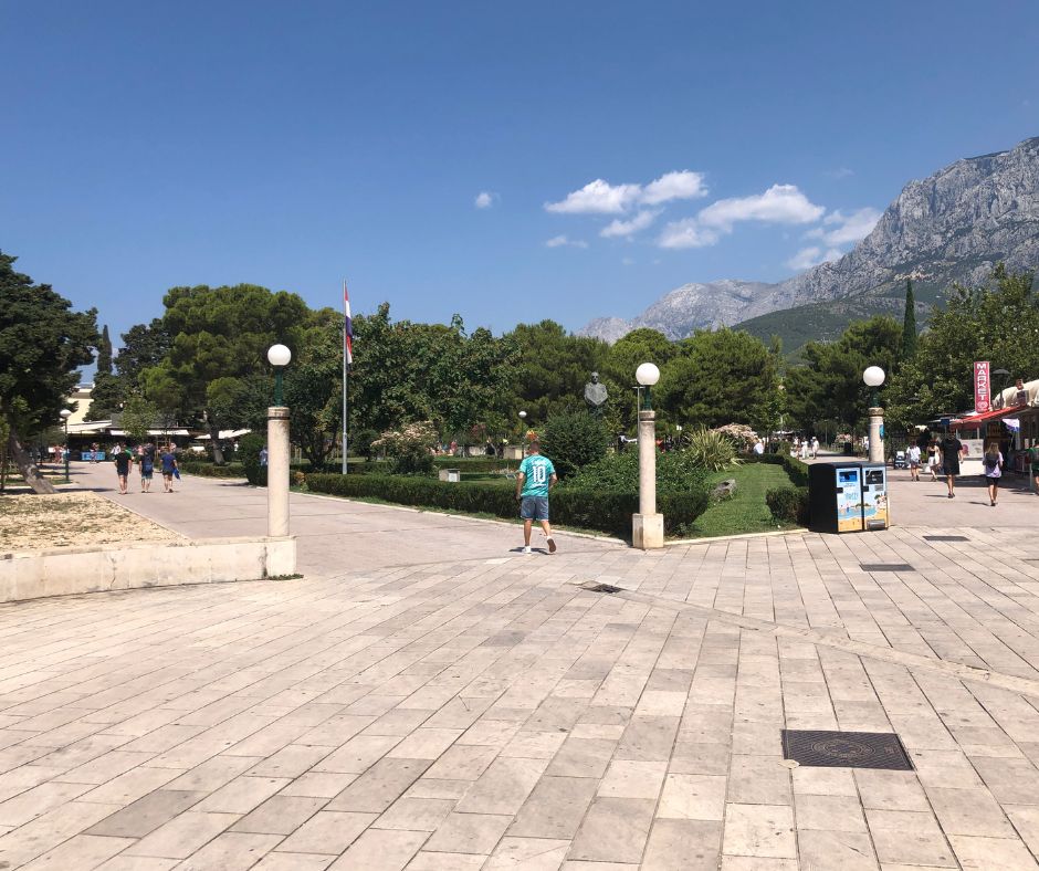 St. Peter's Forest Park, a paved access between the beach and the old town