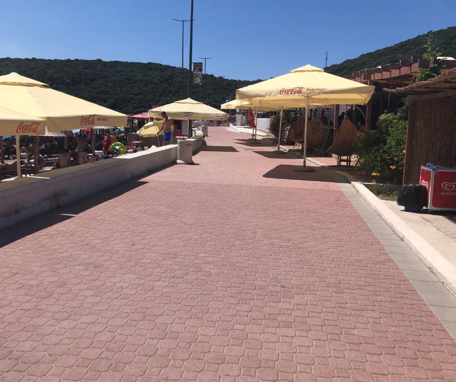 Jaz Beach Promenade that separates ther beaches and the cafes and restaurants